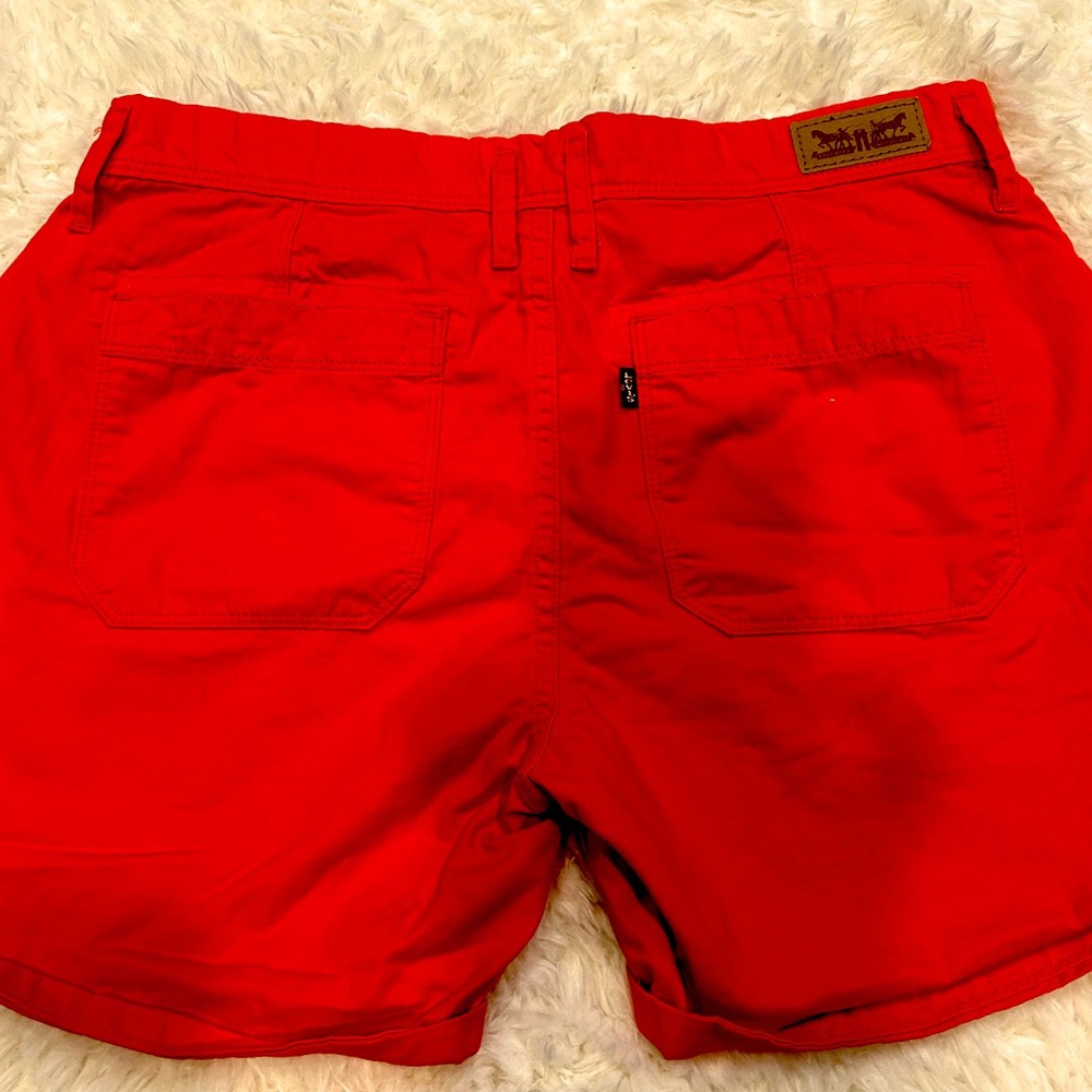 Levi’s short